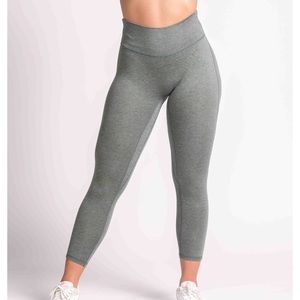 Ptula Bare Legging